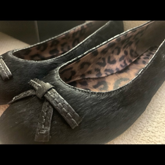 New Talbots Black Calf Hair Ballerina Slip On Flat Shoes SZ 9.5 - Picture 3 of 7